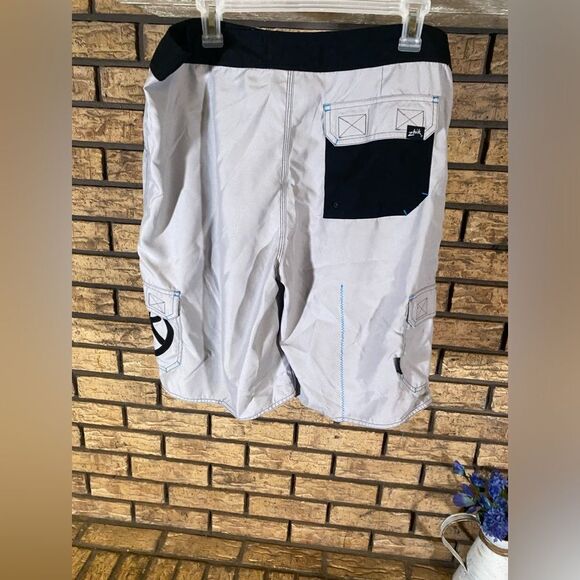 Zhik board shorts - Picture 4 of 5